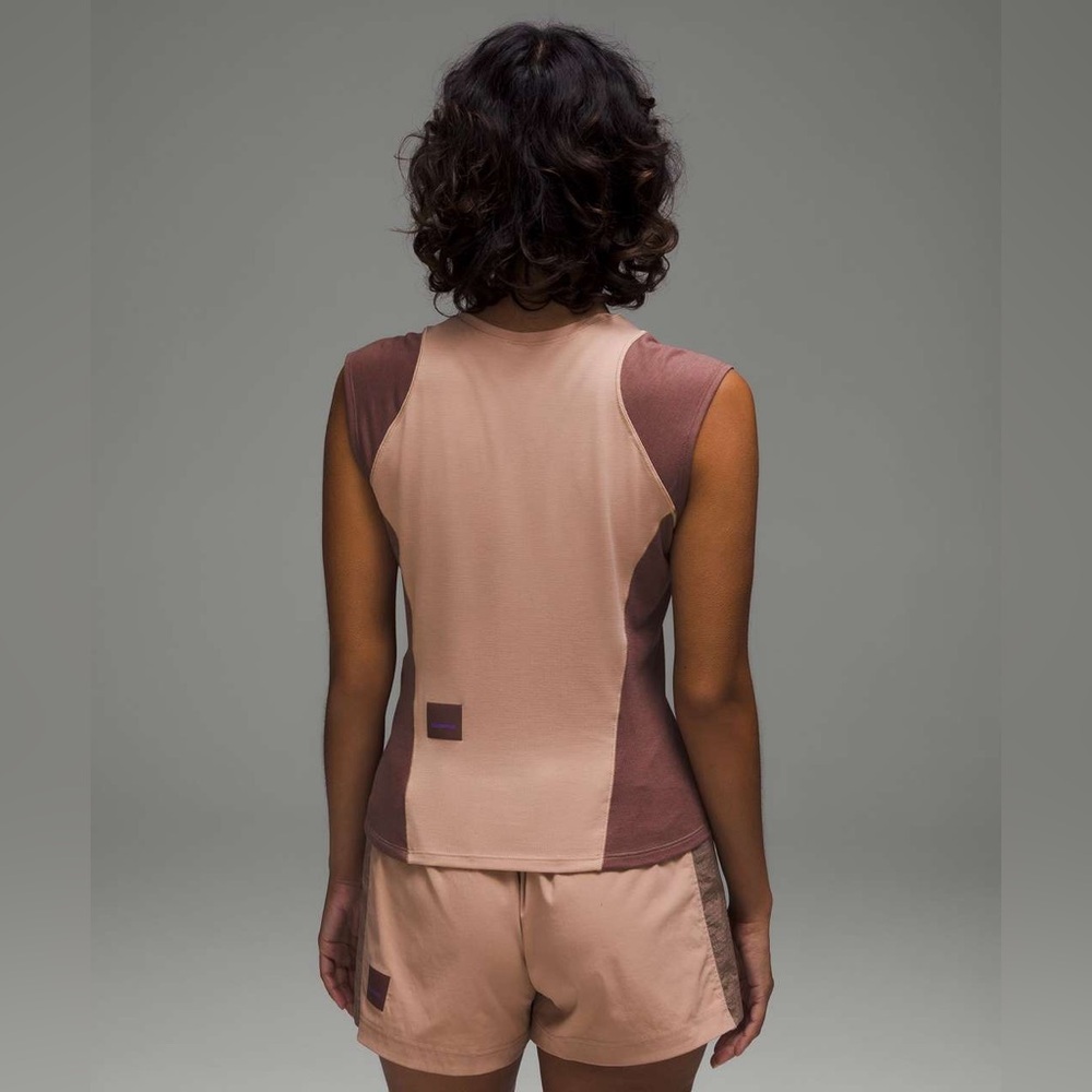 Lululemon Cap Sleeve Hiking Top Small - Picture 2 of 6